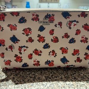 Floral Crossbody